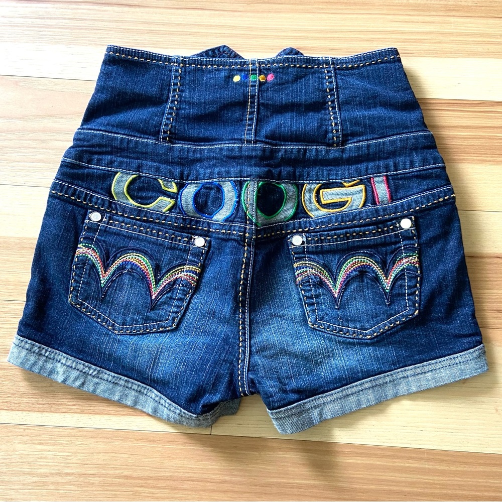 Coogi brand jean shorts ladies size 9/10